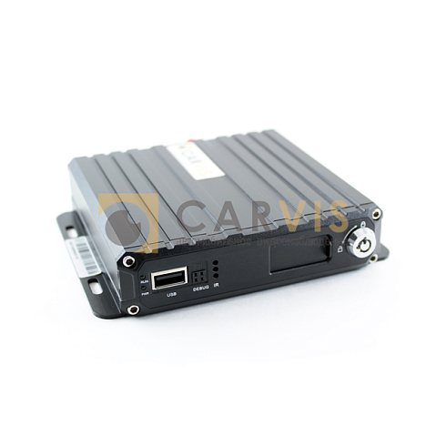 Четырехканальный комплект системы видеонаблюдения для автомобиля автошколы от CARVIS, включающий четыре миниатюрные камеры с креплением на гибкой петле, кабели для подключения, адаптер micro SD, карту памяти micro SD и видеорегистратор в металлическом корпусе с множеством портов и ребрами охлаждения.